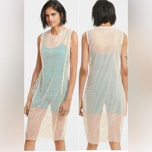 PUMA Womens Mirage Mox EB dress. Regular fit, Crew neck Net knit, 100% polyester